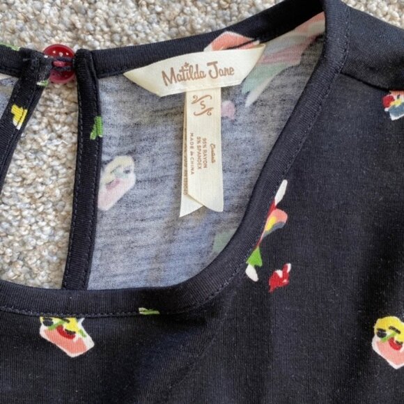 Matilda Jane black with floral print peplum top. Women's size S - Picture 8 of 8